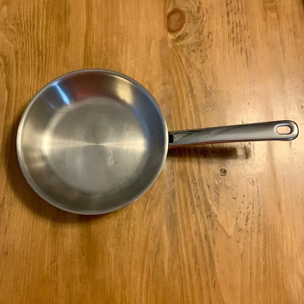 CUTCO Cookware 5-Ply Stainless Steel 8